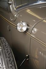 Ford V8 DeLuxe Roadster 1932 года